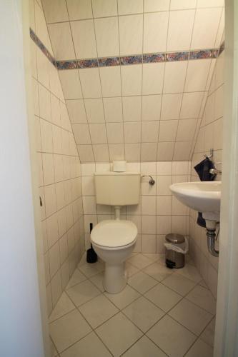 Bathroom, Haus Clara in Husby Bathroom, Haus Clara in Husby