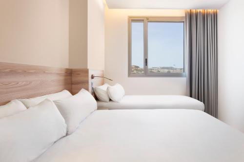 B&B HOTEL Murcia in เอล ปาลมาร์ B&B HOTEL Murcia in เอล ปาลมาร์