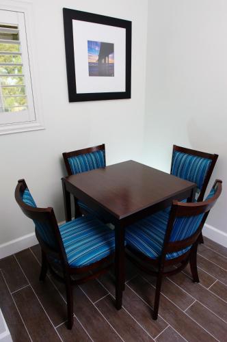 在meiguo.com看到的汇景套房酒店的介绍图片