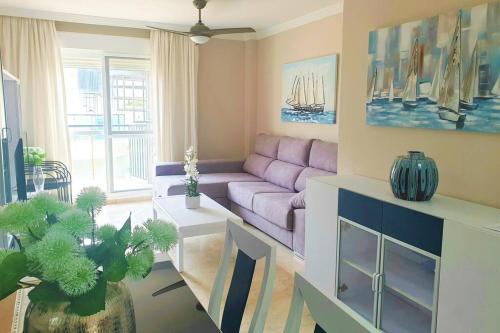 LUXURY PENTHOUSE WITH OCEAN VIEWS &PRIVATE JACUZZI in Estepona LUXURY PENTHOUSE WITH OCEAN VIEWS &PRIVATE JACUZZI in Estepona
