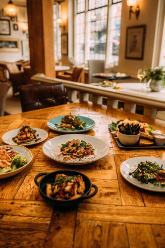 Étterem, The Royal Hotel in Kirkby Lonsdale Étterem, The Royal Hotel in Kirkby Lonsdale