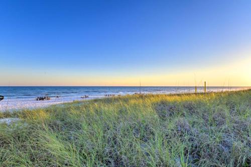 Beach, Coastal Getaway with Rooftop Terrace and Sunset View! in Inlet Beach (FL) Beach, Coastal Getaway with Rooftop Terrace and Sunset View! in Inlet Beach (FL)