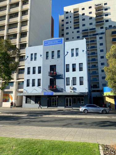 Фасада на хотела, Wallaby Backpackers Hostel Perth - Valid Passport Required for Check in in Пърт Фасада на хотела, Wallaby Backpackers Hostel Perth - Valid Passport Required for Check in in Пърт