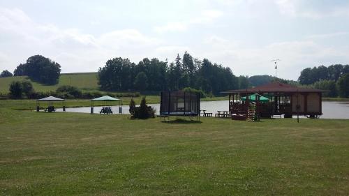 Rybník Dalibor I (Rybnik Dalibor I) in วิชิเซ Rybník Dalibor I (Rybnik Dalibor I) in วิชิเซ