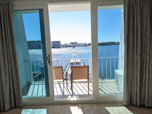 Balcony/terrace, Inn on Destin Harbor, Ascend Hotel Collection in Destin Beachfront Balcony/terrace, Inn on Destin Harbor, Ascend Hotel Collection in Destin Beachfront