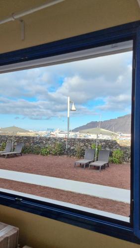 Caléndula Beach 1ºLinea mar (Calendula Beach 1ºLinea mar) in Isla De La Graciosa Caléndula Beach 1ºLinea mar (Calendula Beach 1ºLinea mar) in Isla De La Graciosa