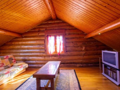 Chalet de charme avec étang privé : pêche, nature et détente au cœur du Périgord - FR-1-616-72 (Chalet de charme avec etang prive : peche, nature et detente au cœur du Perigord - FR-1-616-72) in Saint Medard D'Excideuil Chalet de charme avec étang privé : pêche, nature et détente au cœur du Périgord - FR-1-616-72 (Chalet de charme avec etang prive : peche, nature et detente au cœur du Perigord - FR-1-616-72) in Saint Medard D'Excideuil