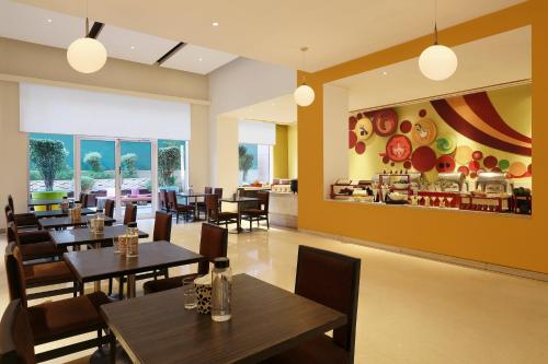 Restaurant, Ibis Pune Viman Nagar near Phoenix Market City Restaurant, Ibis Pune Viman Nagar near Phoenix Market City