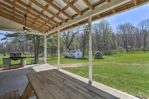 Patio and Fire Pit Idyllic Cottage in Hellertown! in Other Patio and Fire Pit Idyllic Cottage in Hellertown! in Other
