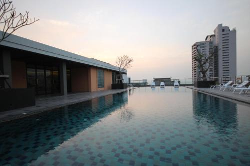 Swimming pool, Season Five Hotel near Teddy Bear Museum Swimming pool, Season Five Hotel near Teddy Bear Museum