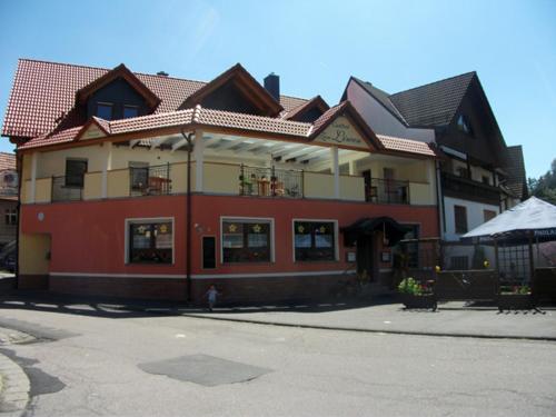 Exterior view, Gasthof Zum Lowen in Mespelbrunn Exterior view, Gasthof Zum Lowen in Mespelbrunn