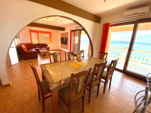 Apartment Eli Kacjak in Dramalj Apartment Eli Kacjak in Dramalj