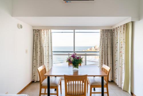 전망, Bristol Apart Hotel in 라 페를라 전망, Bristol Apart Hotel in 라 페를라