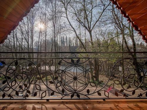 Erkély/terasz, Tatrzańska Kryjówka Premium Chalets Zakopane (Tatrzanska Kryjowka Premium Chalets Zakopane) in Poronin Erkély/terasz, Tatrzańska Kryjówka Premium Chalets Zakopane (Tatrzanska Kryjowka Premium Chalets Zakopane) in Poronin