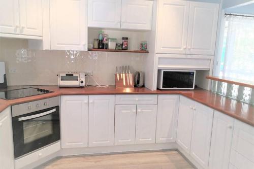 Cozinha, So close to Birubi Beach in Anna Bay Cozinha, So close to Birubi Beach in Anna Bay