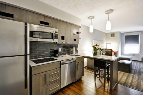 Facilities, Hyatt House Atlanta/Cobb Galleria in Postwoods Facilities, Hyatt House Atlanta/Cobb Galleria in Postwoods