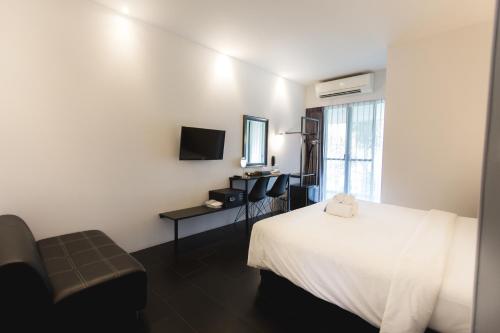 iWualai Hotel (SHA Extra Plus) in Wua Lai iWualai Hotel (SHA Extra Plus) in Wua Lai