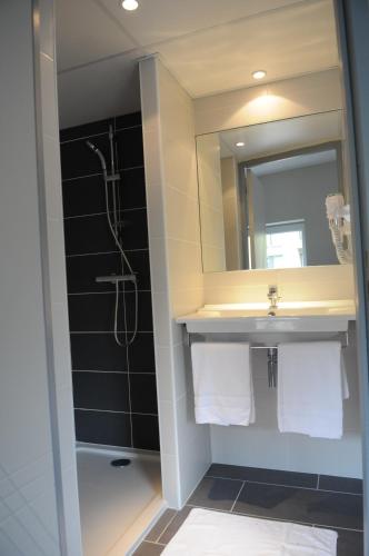 Kupaonica, Ruthenium Hotel in Rodez Kupaonica, Ruthenium Hotel in Rodez
