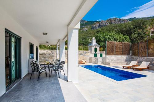 A szálláshely kívülről, Villa Latina 2 in Lapcici A szálláshely kívülről, Villa Latina 2 in Lapcici