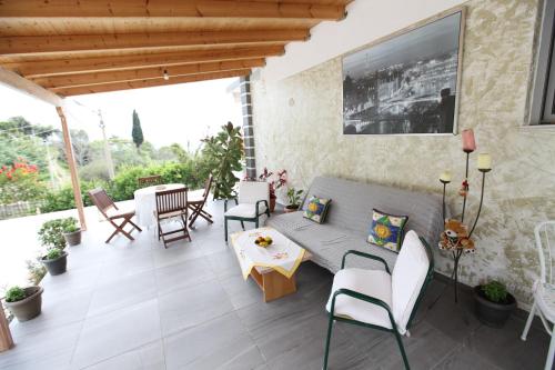 Varanda/terraço, Hotel Erviliano in Qazim Pali Varanda/terraço, Hotel Erviliano in Qazim Pali
