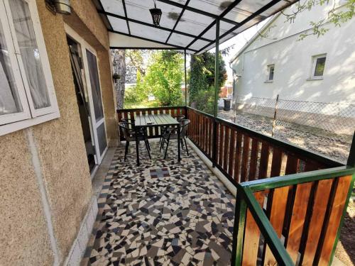 Balcony/terrace, Onallo nyaralo Balatonszarszon in Balatonszarszo Balcony/terrace, Onallo nyaralo Balatonszarszon in Balatonszarszo