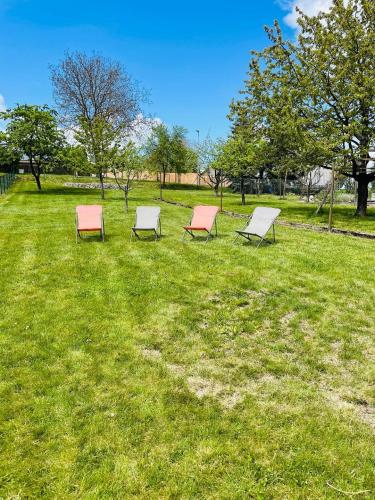 Cosy Home Lorch, das Ferienhaus zwischen Rheingau, Taunus und dem Tal der Loreley in Lorch-Lorchhausen Cosy Home Lorch, das Ferienhaus zwischen Rheingau, Taunus und dem Tal der Loreley in Lorch-Lorchhausen