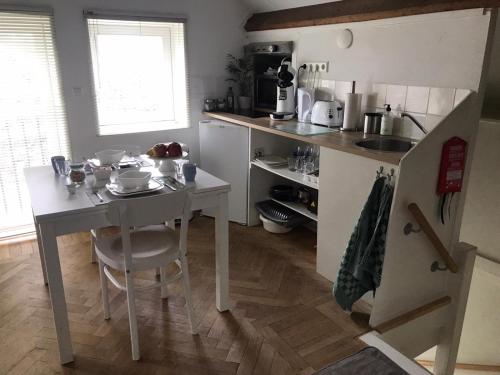 Cocina, B&B In de Oude Smederij Zaltbommel in Zaltbommel Cocina, B&B In de Oude Smederij Zaltbommel in Zaltbommel