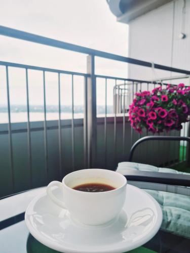 Balkon/teras, SkyTech Most City Hotel 19 floor PANORAMIC VIEW in Dnipro Balkon/teras, SkyTech Most City Hotel 19 floor PANORAMIC VIEW in Dnipro