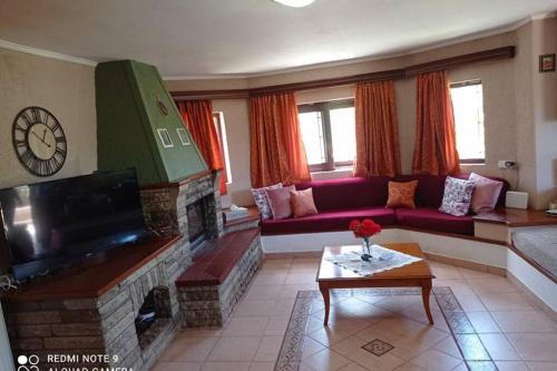 Villa Afroditi - Cozy appartment close to the sea in Monemvassia Villa Afroditi - Cozy appartment close to the sea in Monemvassia