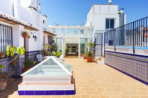 Facilities, Apartamentos Pepe Mesa in Nerja Facilities, Apartamentos Pepe Mesa in Nerja