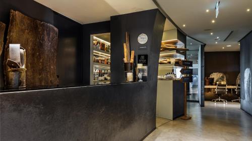 Lobby, Vitoria Stone Hotel in Evora Lobby, Vitoria Stone Hotel in Evora