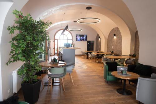 อาหารและเครื่องดื่ม, Rezidence cerny medved in ซนอยโม อาหารและเครื่องดื่ม, Rezidence cerny medved in ซนอยโม