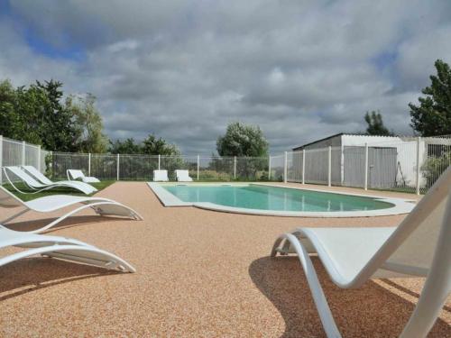 Gite renove avec piscine, spa, et acces handicapes au cœur du Marais Breton - FR-1-426-280 in Soullans Gite renove avec piscine, spa, et acces handicapes au cœur du Marais Breton - FR-1-426-280 in Soullans