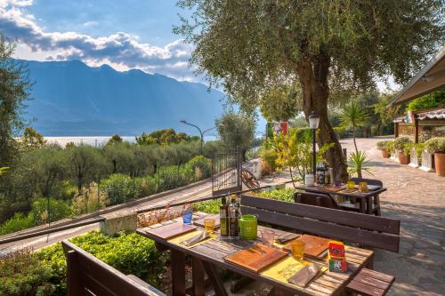 Ресторан, Hotel Casa Piantoni in Лимоні Сул Гарда Ресторан, Hotel Casa Piantoni in Лимоні Сул Гарда