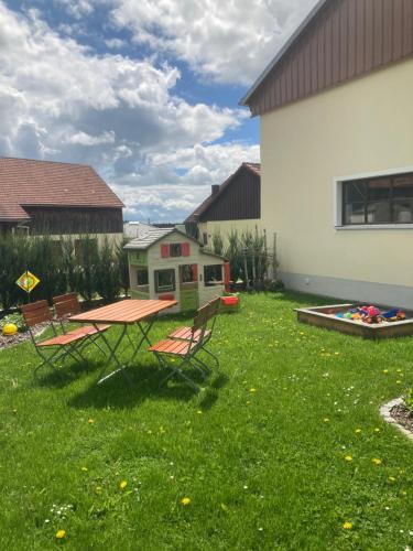 Garden, Ferienwohnung St. Georg in Hemau Garden, Ferienwohnung St. Georg in Hemau