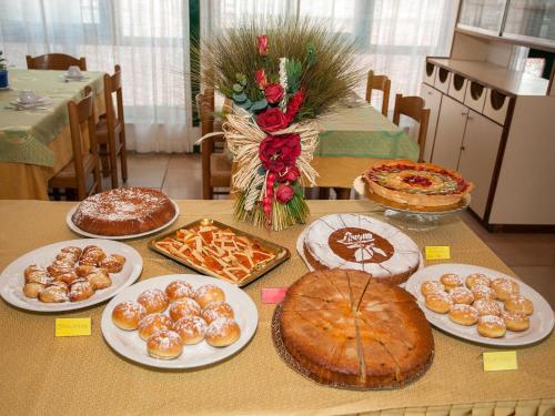อาหารและเครื่องดื่ม, โรงแรมอมาลฟี (Hotel Amalfi) in อมัลฟี อาหารและเครื่องดื่ม, โรงแรมอมาลฟี (Hotel Amalfi) in อมัลฟี