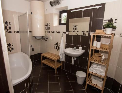Μπάνιο, Apartmán Lorien Nekoř (Apartman Lorien Nekor) in Svitavy Μπάνιο, Apartmán Lorien Nekoř (Apartman Lorien Nekor) in Svitavy