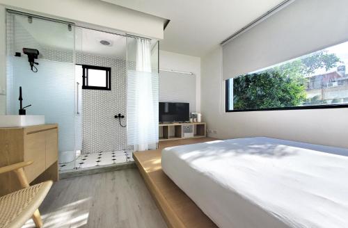 Bathroom, Little inn By LAGOM in Yancheng District Bathroom, Little inn By LAGOM in Yancheng District