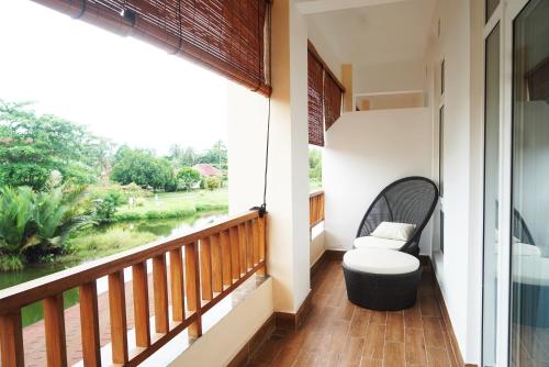 Balkon/teras, NDC Resort & Spa Manado in Singkil Balkon/teras, NDC Resort & Spa Manado in Singkil