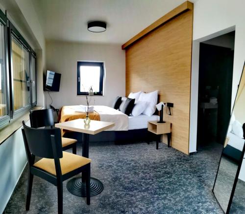 Hotel Maralak in กุนชิเซปอดอนเดรยนิเกม Hotel Maralak in กุนชิเซปอดอนเดรยนิเกม