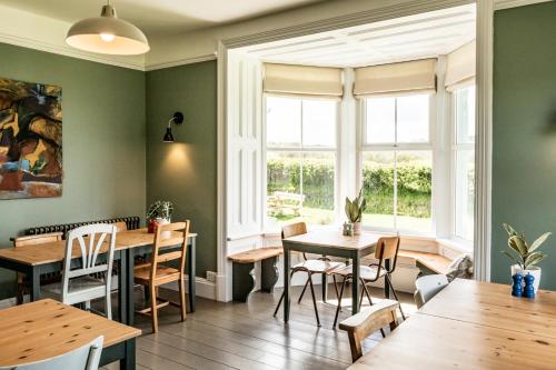 Étterem, The Old Vicarage in Moylgrove Étterem, The Old Vicarage in Moylgrove