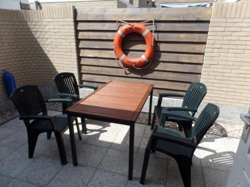 balkon/taras, Heerlijke vakantiehuisjes in Egmond in Egmond aan Zee balkon/taras, Heerlijke vakantiehuisjes in Egmond in Egmond aan Zee