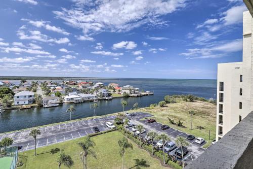 Waterfront Resort Condo with Private Beach and Pool in Hudson Waterfront Resort Condo with Private Beach and Pool in Hudson