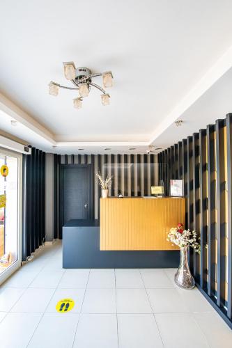 Lobby, Twins Hotel Cesme in Cesme Lobby, Twins Hotel Cesme in Cesme