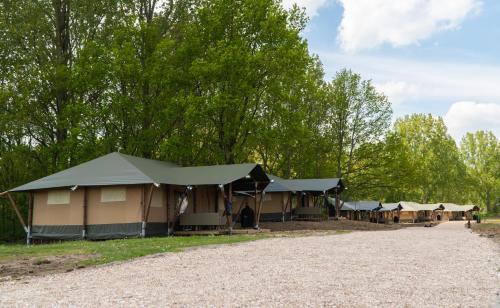 Exterior view, Glamping de Oever in Zoelen Exterior view, Glamping de Oever in Zoelen