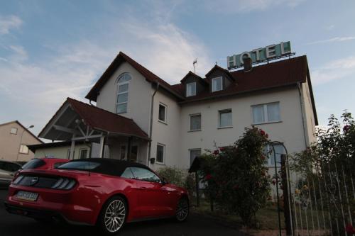 Hotel Linden in คูลล์ไวท์ Hotel Linden in คูลล์ไวท์