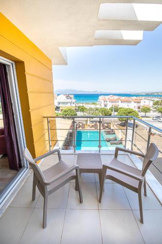 Balcony/terrace, Twins Hotel Cesme in Cesme Balcony/terrace, Twins Hotel Cesme in Cesme