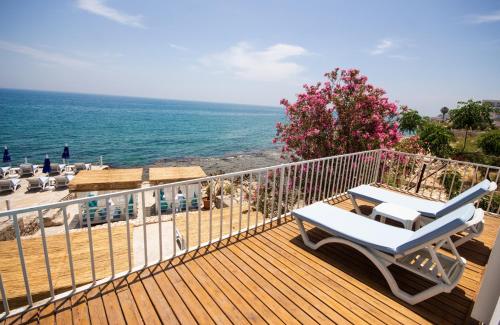 Mojo Otel Beach in Erdemli Mojo Otel Beach in Erdemli