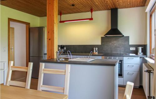 Cocina, Cozy Apartment In Wurster Nordseeküste (Cozy Apartment In Wurster Nordseekuste) in Helgoland Cocina, Cozy Apartment In Wurster Nordseeküste (Cozy Apartment In Wurster Nordseekuste) in Helgoland