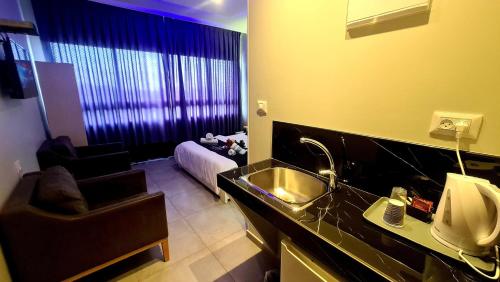 Bếp, Spat Hotel Ashdod in Ashdod Bếp, Spat Hotel Ashdod in Ashdod